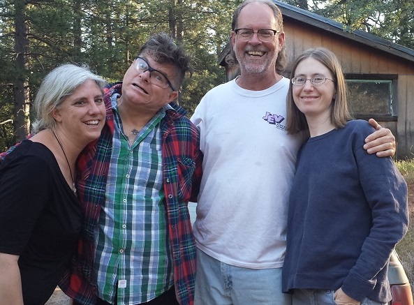 Chearcus, Kelley & Tom at 7:30am the day Kelley left EACWF.